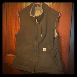 Brown carhartt vest (small)